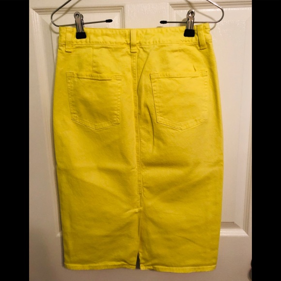 💥J CREW PENCIL JEANS SKIRT💥 - Picture 2 of 2